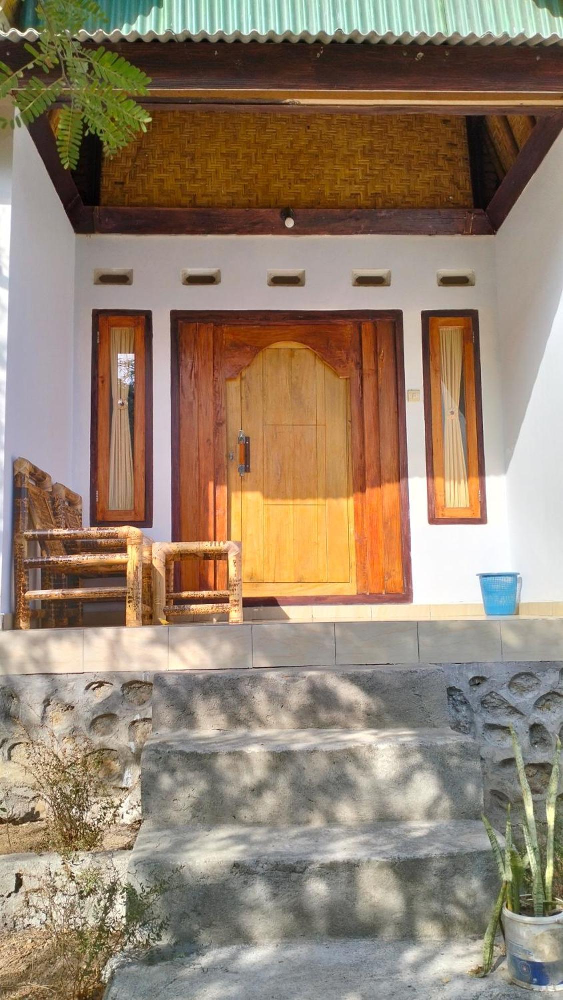 Diki Bungalows Kuta  Exterior foto