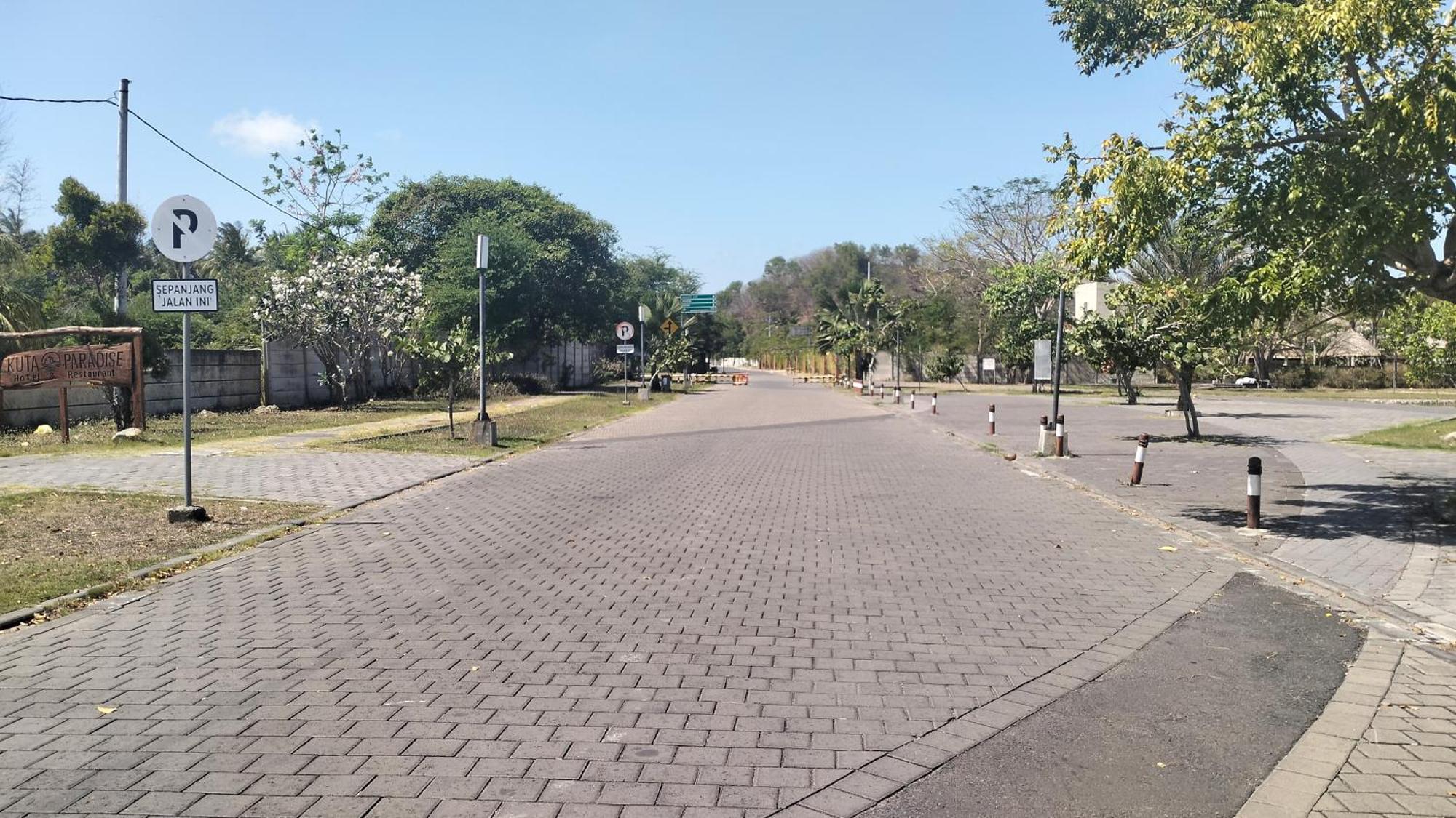 Diki Bungalows Kuta  Exterior foto